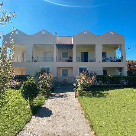 Rethymnian Modern Adelianos Kampos
